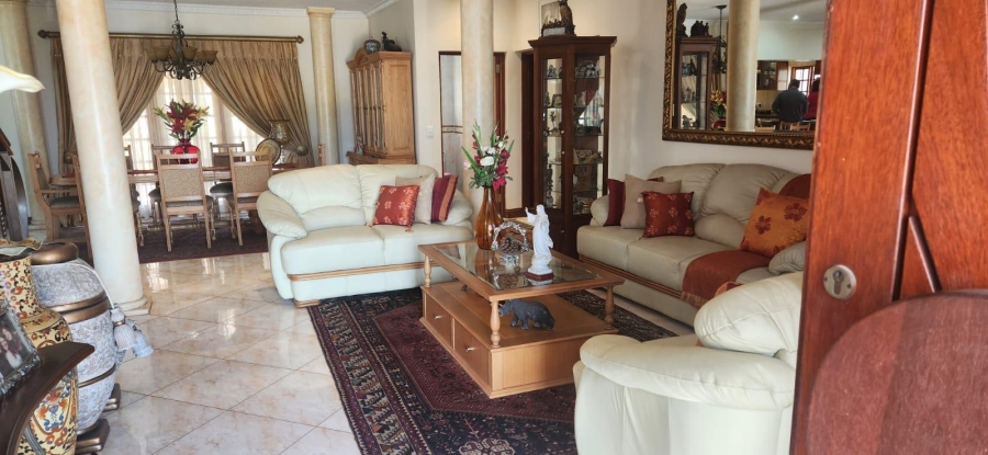 4 Bedroom Property for Sale in Linmeyer Gauteng