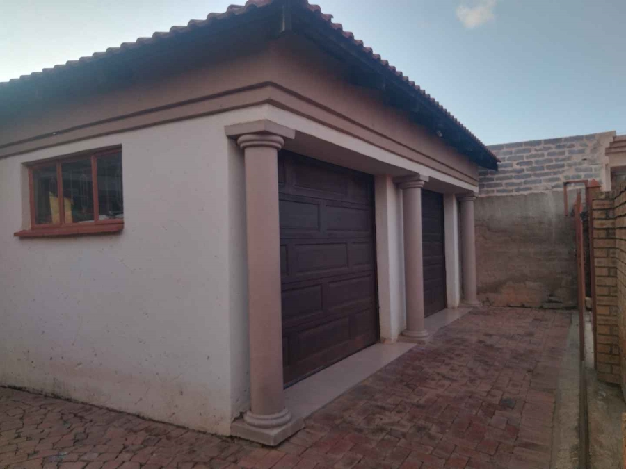 To Let 3 Bedroom Property for Rent in Soshanguve XX Gauteng