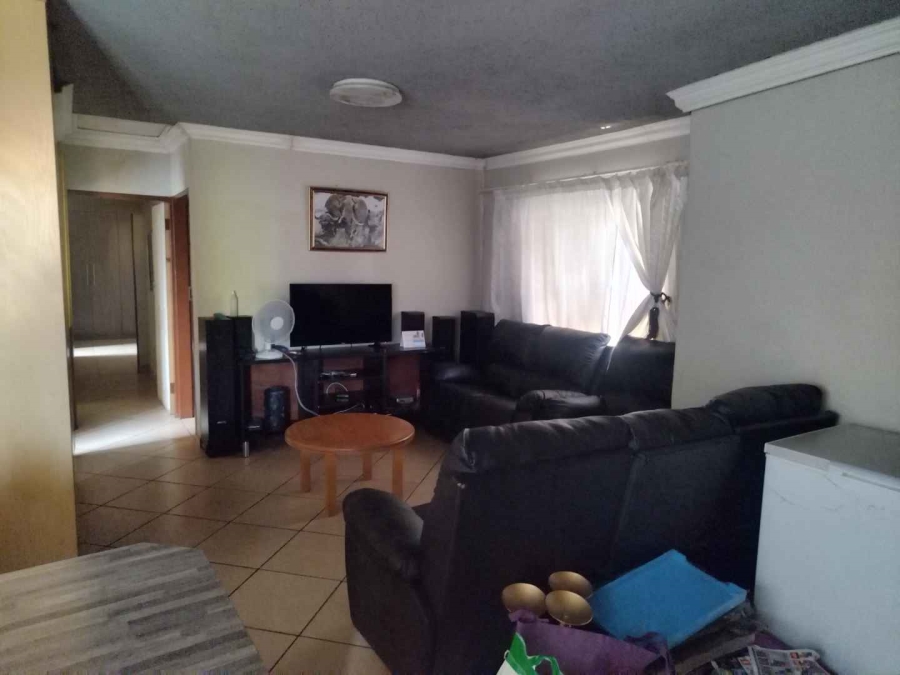 To Let 3 Bedroom Property for Rent in Soshanguve XX Gauteng