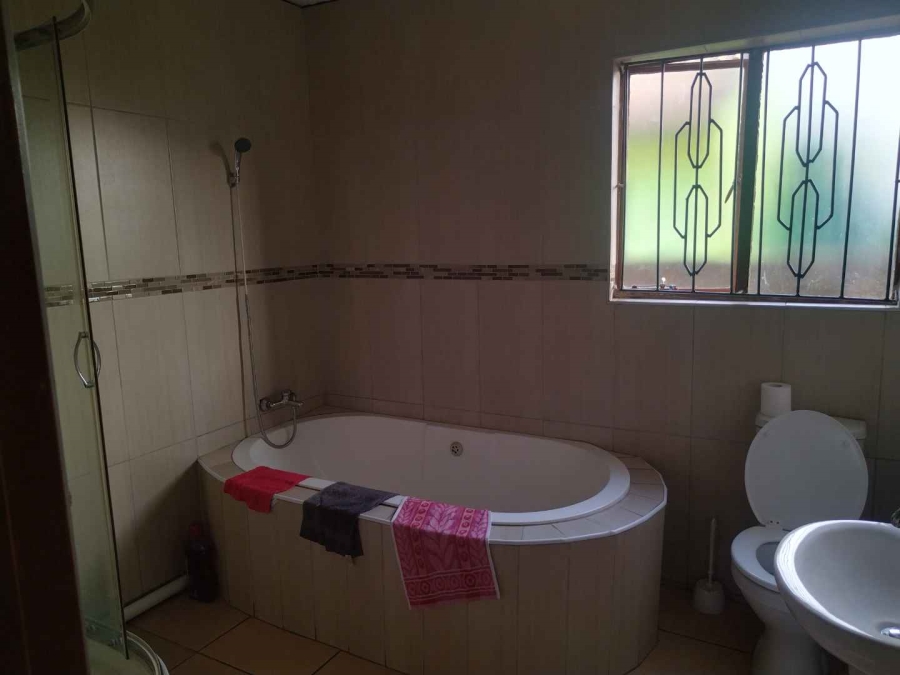 To Let 3 Bedroom Property for Rent in Soshanguve XX Gauteng