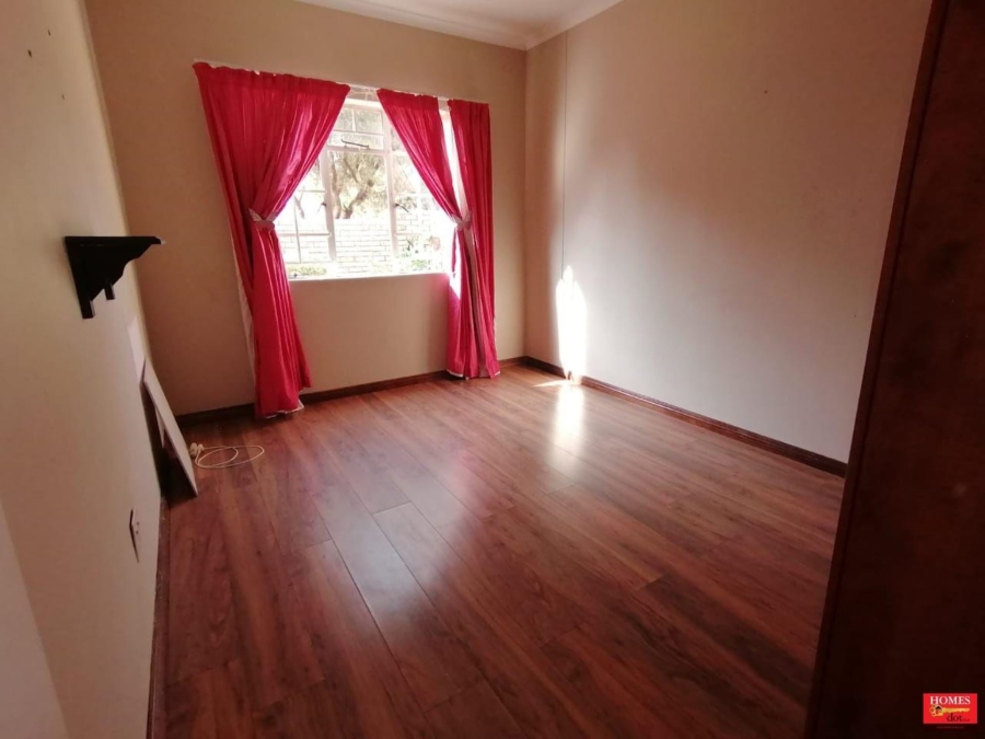 3 Bedroom Property for Sale in Thatchfield Estate Gauteng