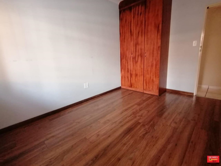 3 Bedroom Property for Sale in Thatchfield Estate Gauteng