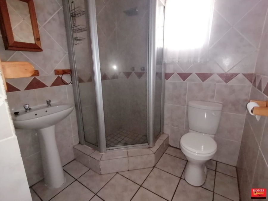 3 Bedroom Property for Sale in Thatchfield Estate Gauteng