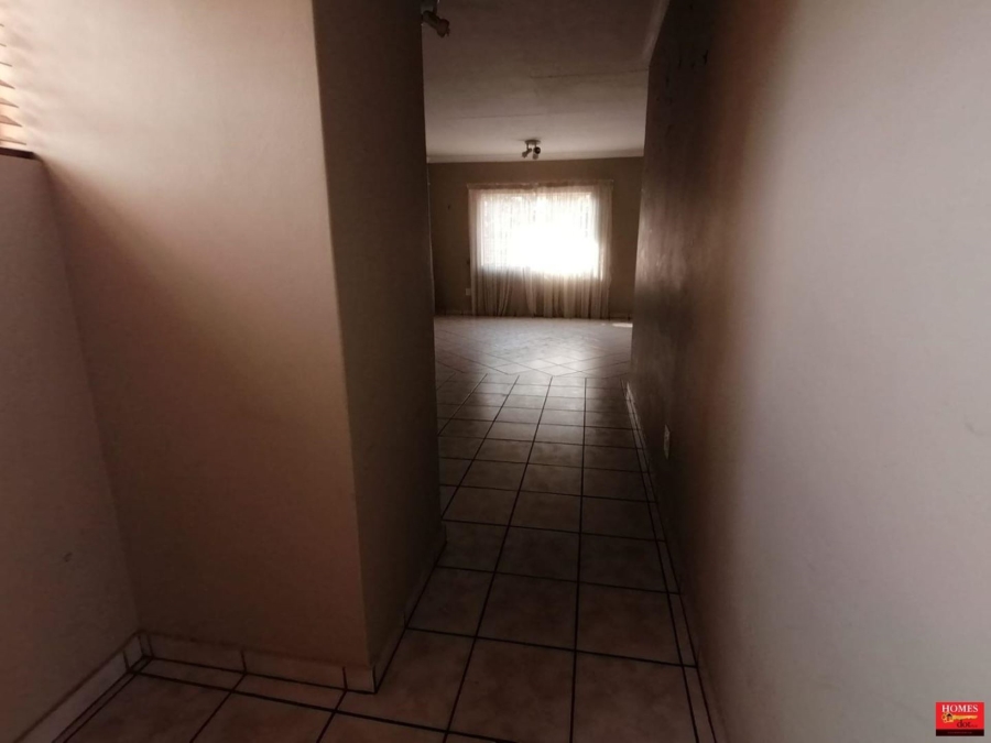 3 Bedroom Property for Sale in Thatchfield Estate Gauteng