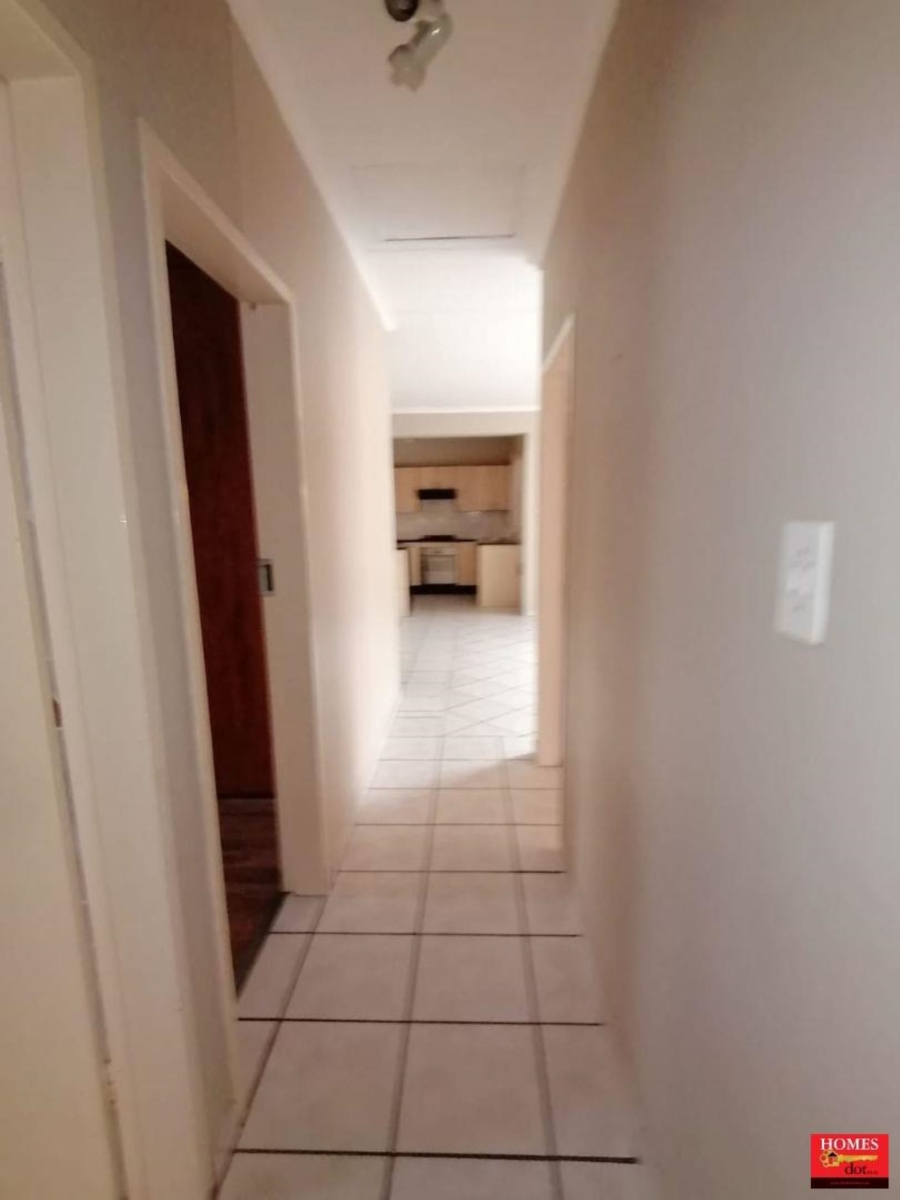 3 Bedroom Property for Sale in Thatchfield Estate Gauteng