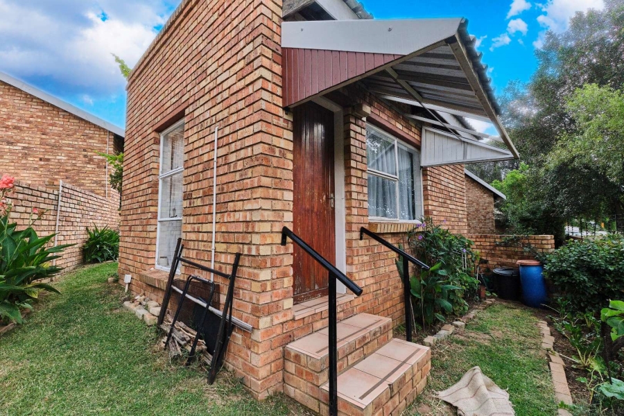 3 Bedroom Property for Sale in Sundowner Gauteng