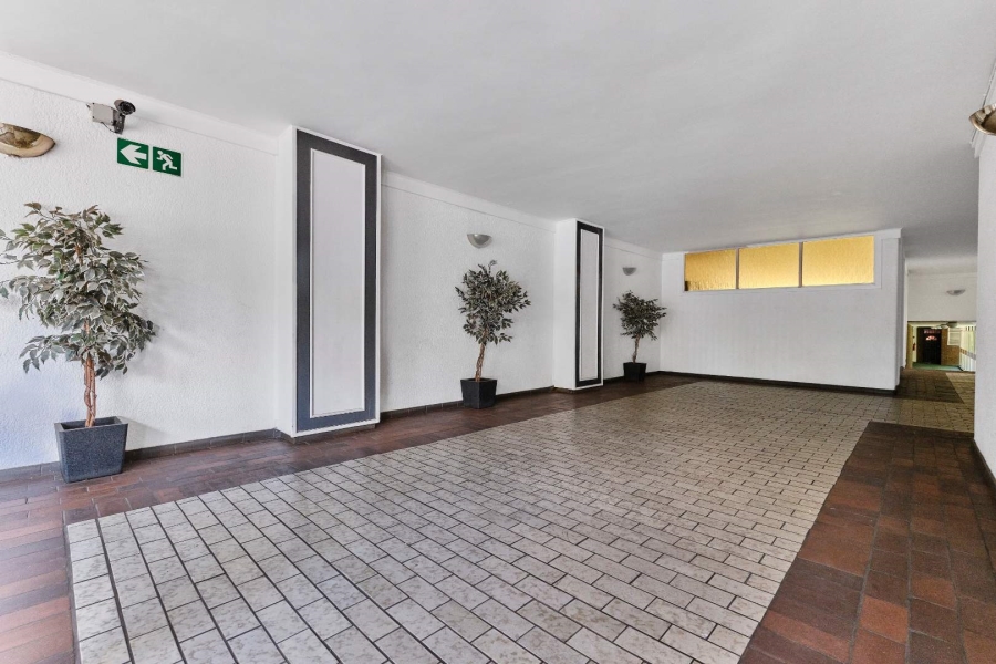 2 Bedroom Property for Sale in Sandown Gauteng