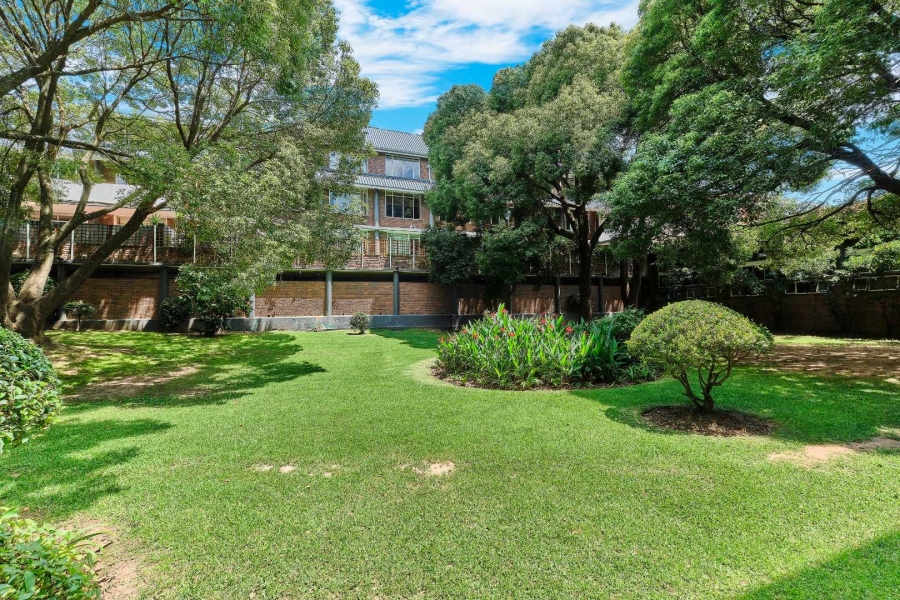 2 Bedroom Property for Sale in Sandown Gauteng