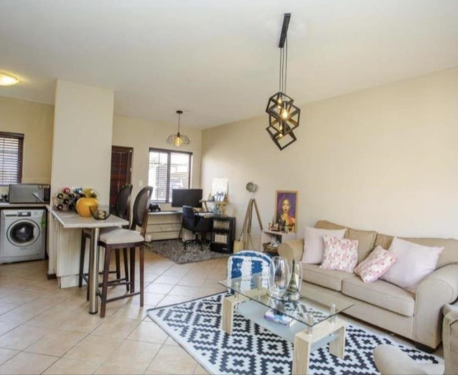 To Let 2 Bedroom Property for Rent in Carlswald Gauteng