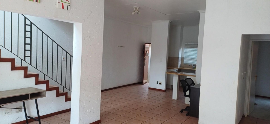 To Let 2 Bedroom Property for Rent in Edenburg Gauteng