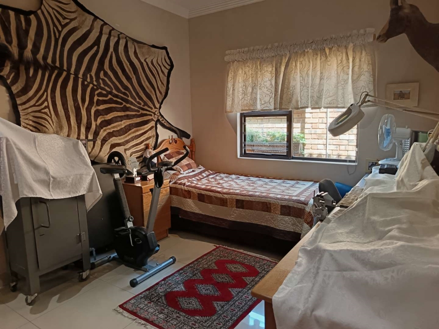 3 Bedroom Property for Sale in New Redruth Gauteng