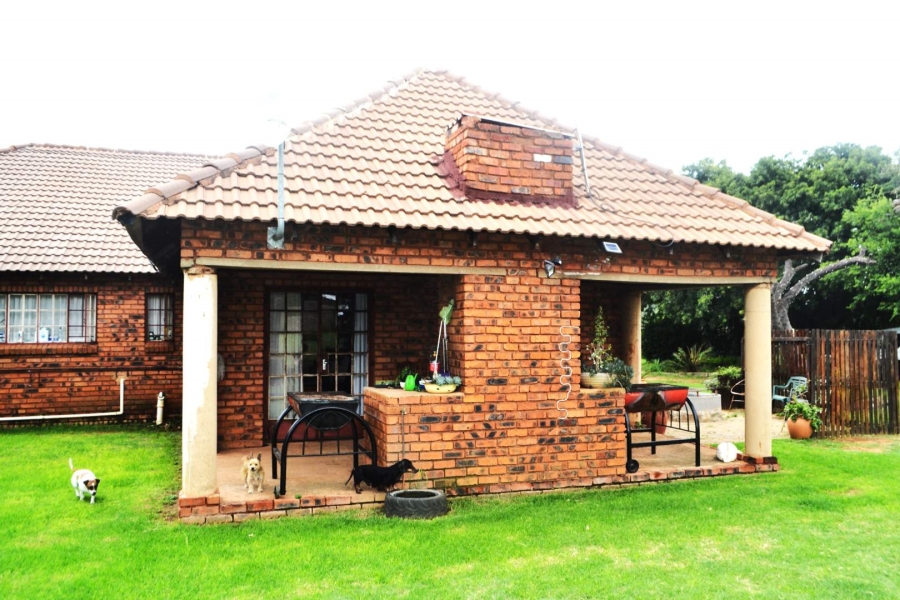 0 Bedroom Property for Sale in Hartbeeshoek Gauteng