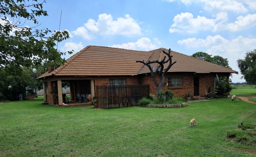 0 Bedroom Property for Sale in Hartbeeshoek Gauteng