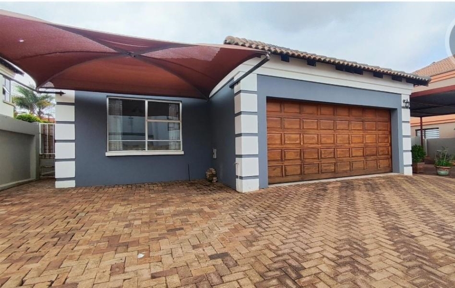 3 Bedroom Property for Sale in Van Riebeeck Park Gauteng