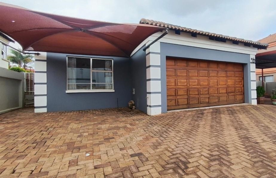 3 Bedroom Property for Sale in Van Riebeeck Park Gauteng