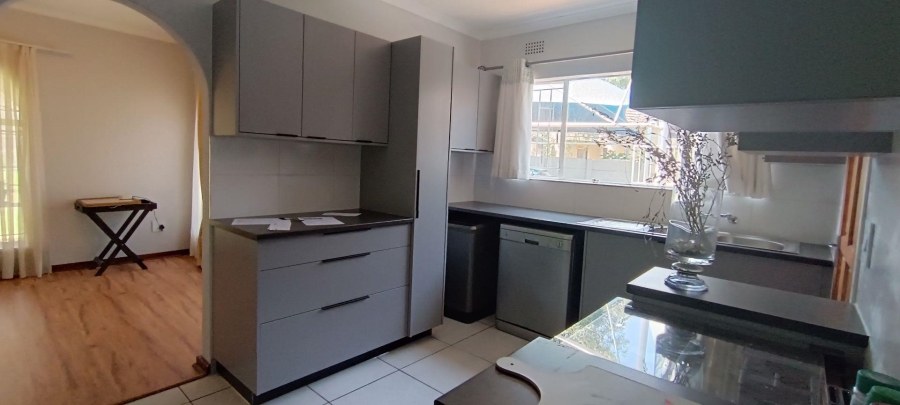 6 Bedroom Property for Sale in Norkem Park Gauteng