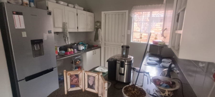 2 Bedroom Property for Sale in Hennopspark Gauteng