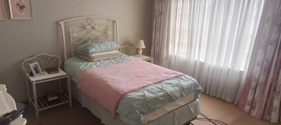 2 Bedroom Property for Sale in Hennopspark Gauteng