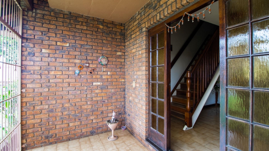 3 Bedroom Property for Sale in Bakerton Gauteng