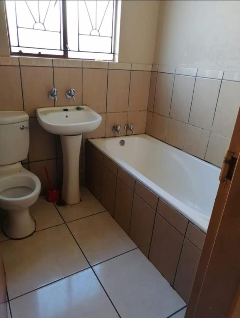 To Let 2 Bedroom Property for Rent in Soshanguve XX Gauteng