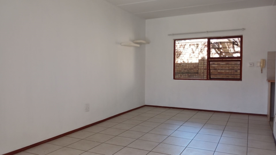 1 Bedroom Property for Sale in Craigavon Gauteng