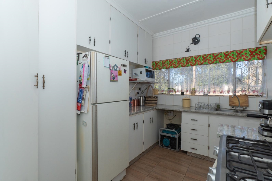 3 Bedroom Property for Sale in Birchleigh Gauteng