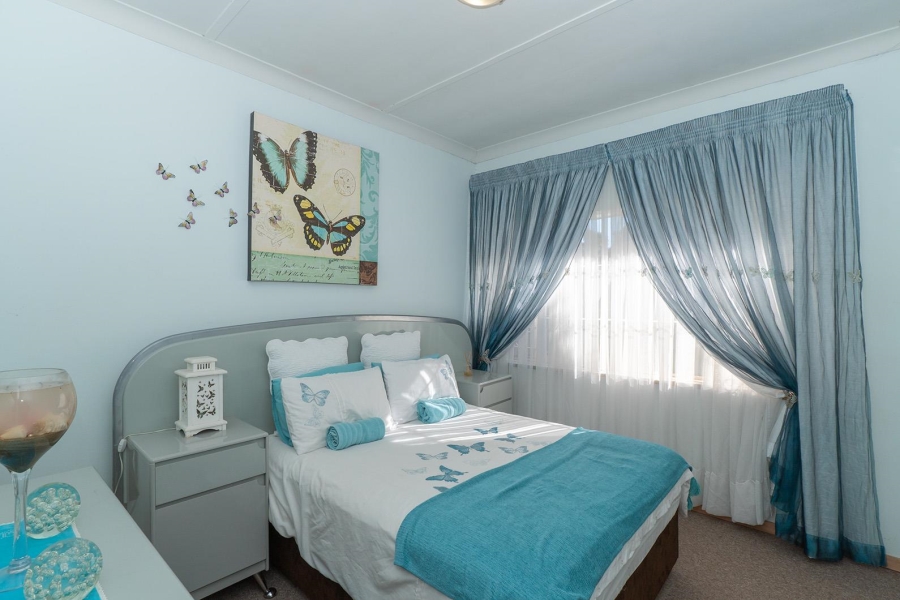 3 Bedroom Property for Sale in Birchleigh Gauteng