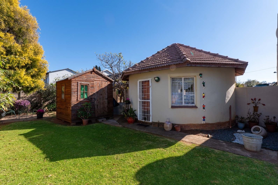 3 Bedroom Property for Sale in Birchleigh Gauteng