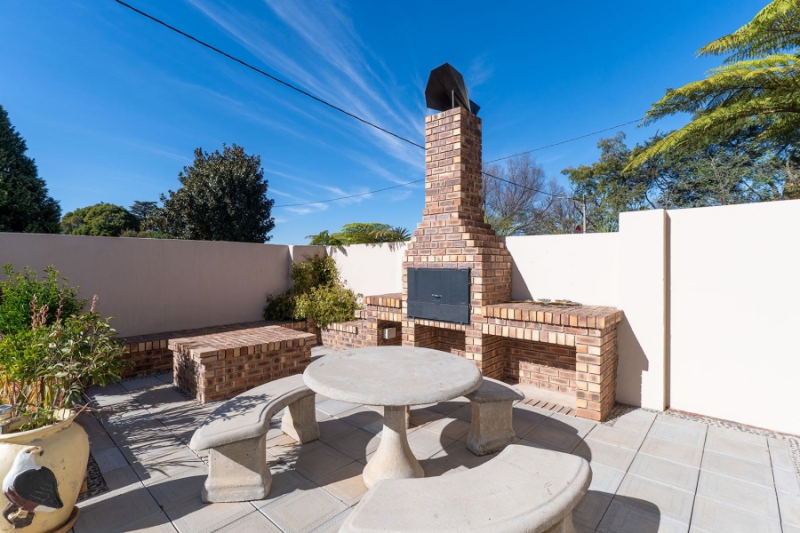 3 Bedroom Property for Sale in Birchleigh Gauteng