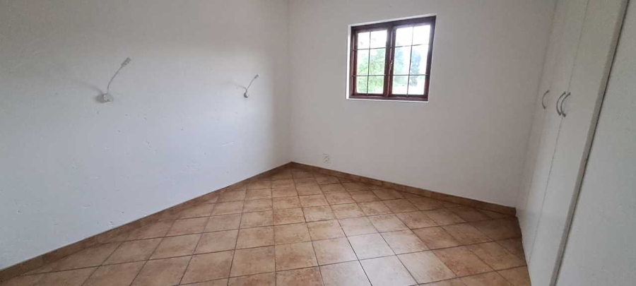 To Let 2 Bedroom Property for Rent in Mulbarton Gauteng