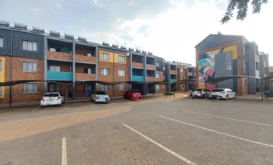 2 Bedroom Property for Sale in Lotus Gardens Gauteng