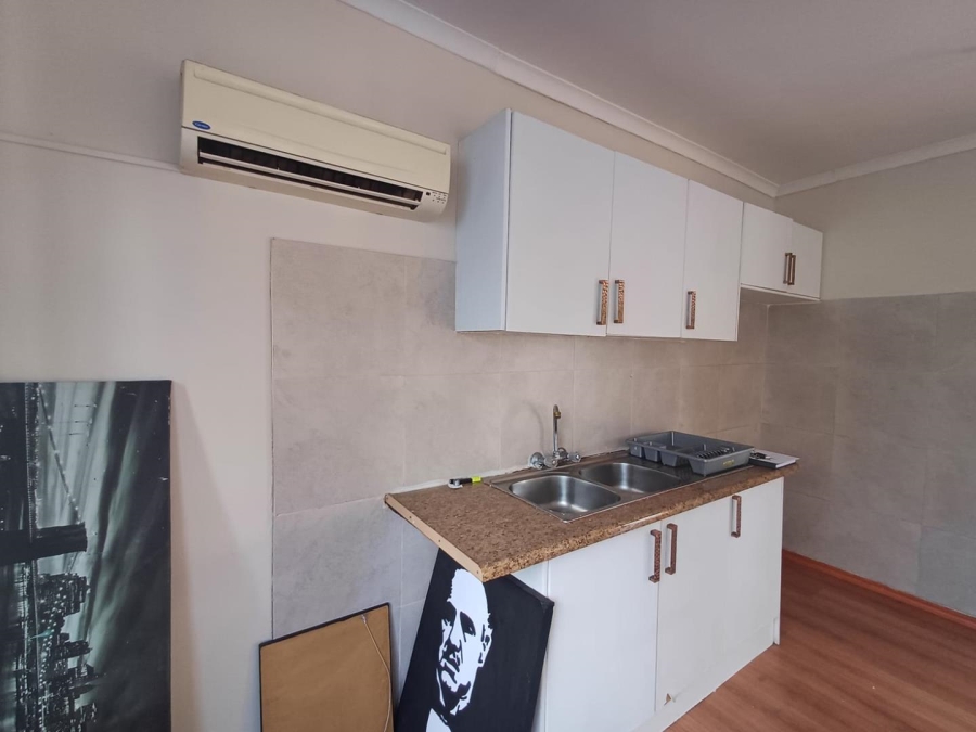 To Let 1 Bedroom Property for Rent in Malanshof Gauteng