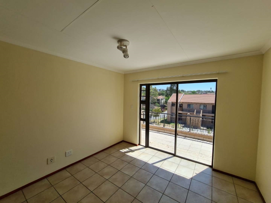 To Let 2 Bedroom Property for Rent in Noordhang Gauteng