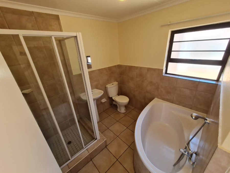 To Let 2 Bedroom Property for Rent in Noordhang Gauteng