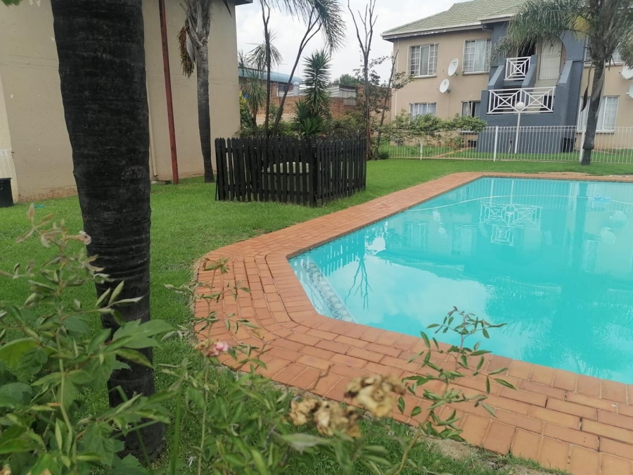 1 Bedroom Property for Sale in Norkem Park Gauteng