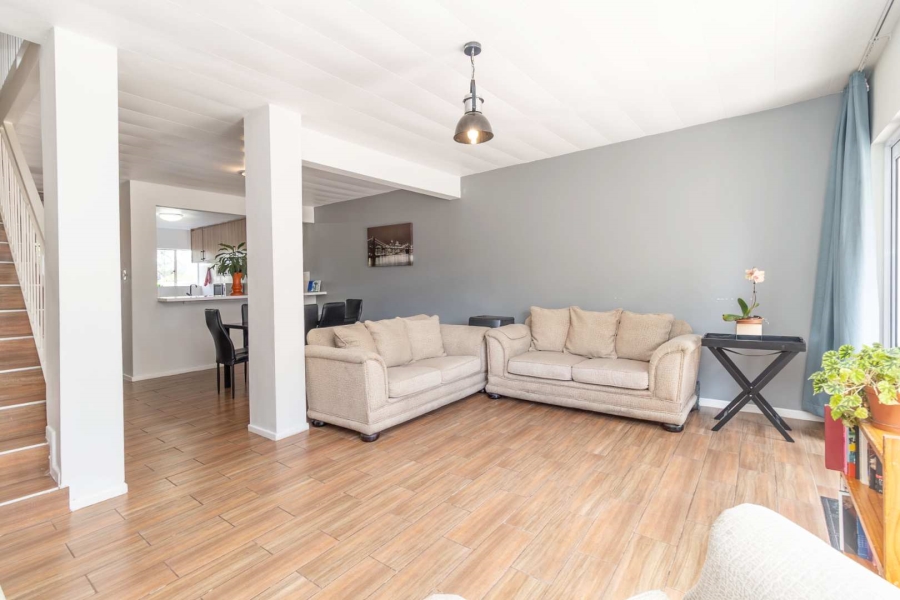 2 Bedroom Property for Sale in Quellerina Gauteng