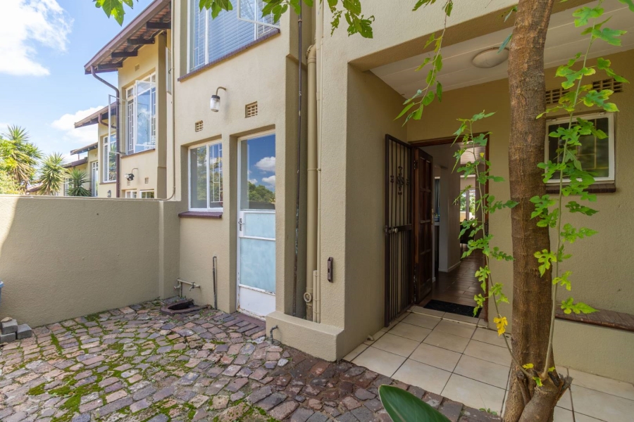 2 Bedroom Property for Sale in Quellerina Gauteng