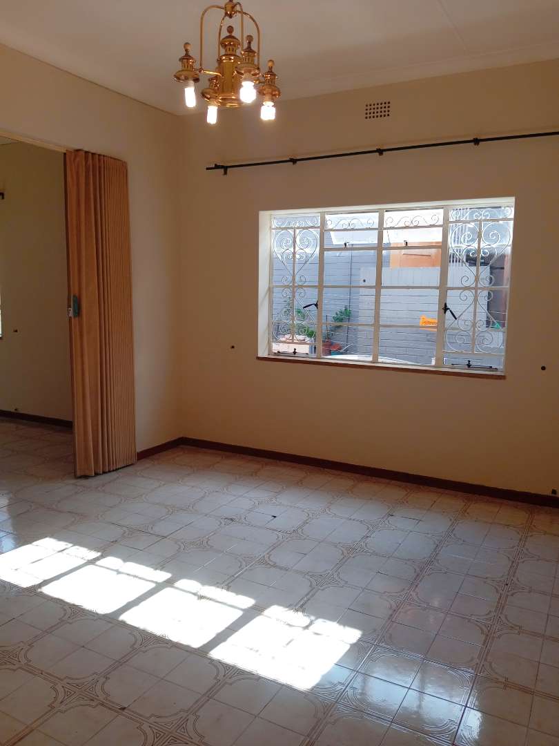 To Let 0 Bedroom Property for Rent in Orange Grove Gauteng