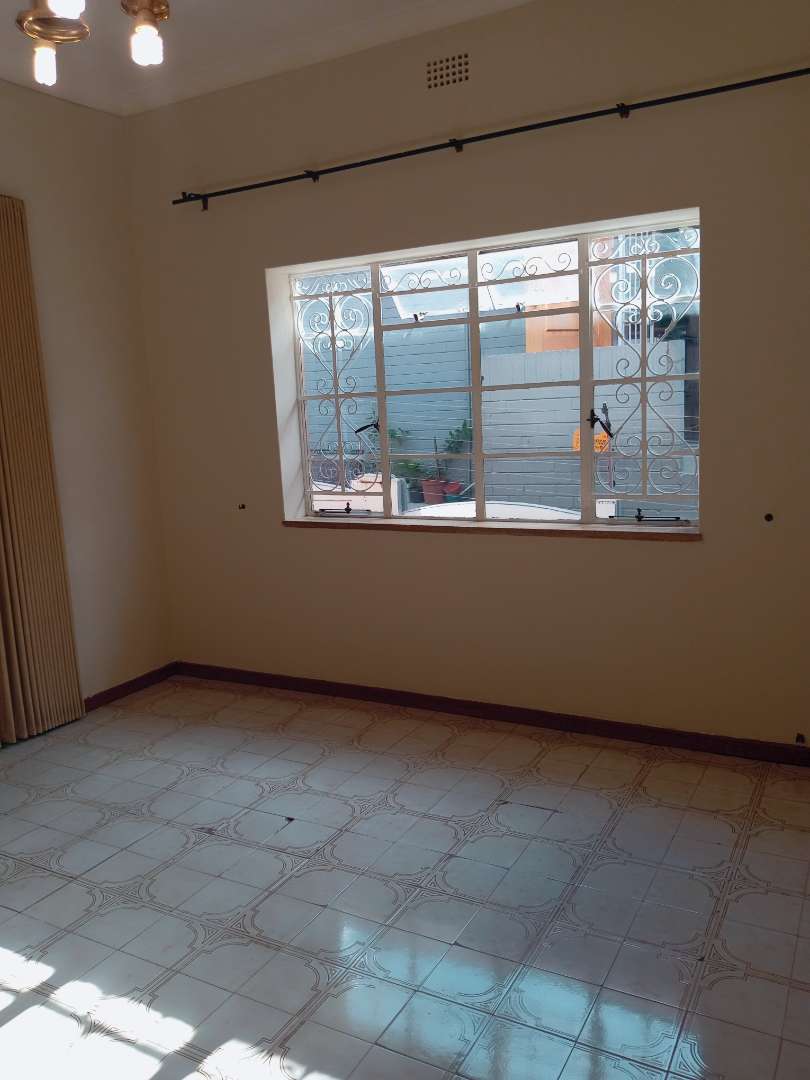 To Let 0 Bedroom Property for Rent in Orange Grove Gauteng