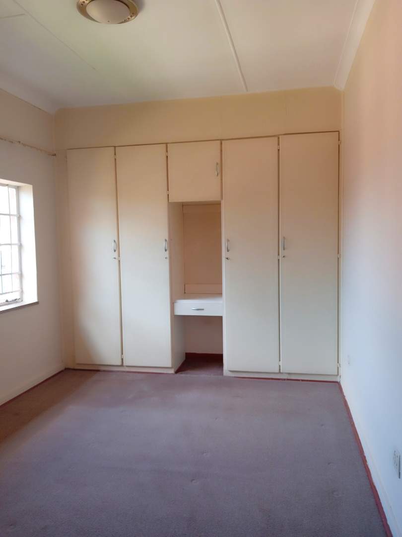 To Let 0 Bedroom Property for Rent in Orange Grove Gauteng