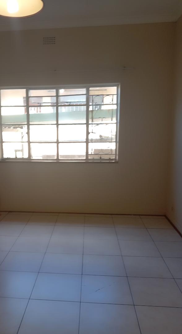 To Let 0 Bedroom Property for Rent in Orange Grove Gauteng