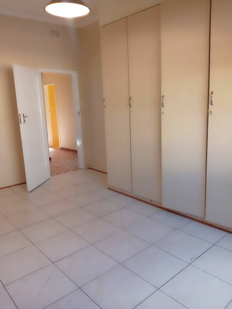 To Let 0 Bedroom Property for Rent in Orange Grove Gauteng