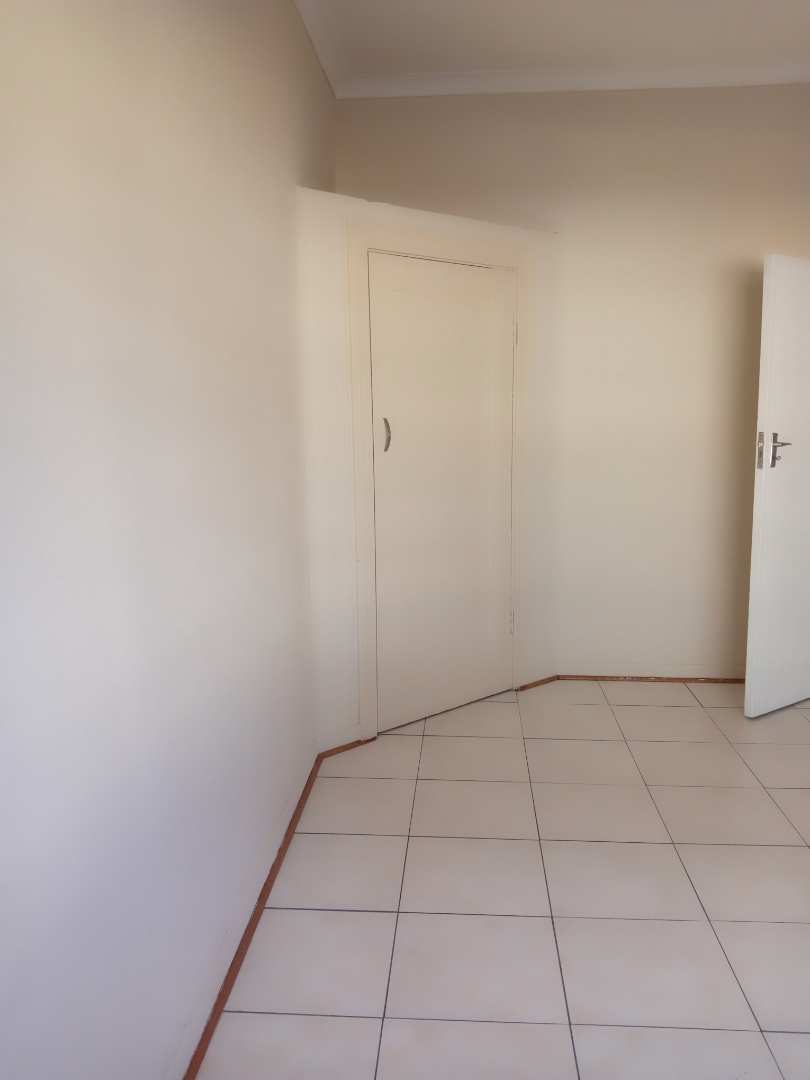 To Let 0 Bedroom Property for Rent in Orange Grove Gauteng