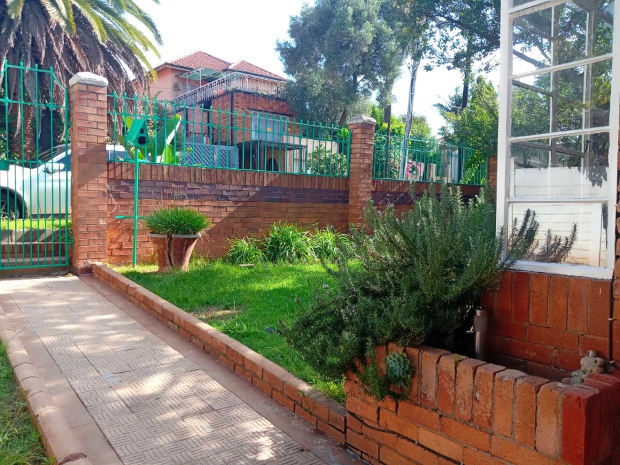 To Let 0 Bedroom Property for Rent in Orange Grove Gauteng