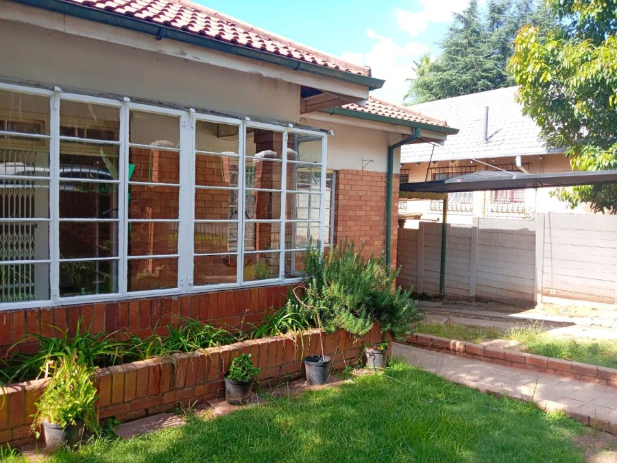 To Let 0 Bedroom Property for Rent in Orange Grove Gauteng