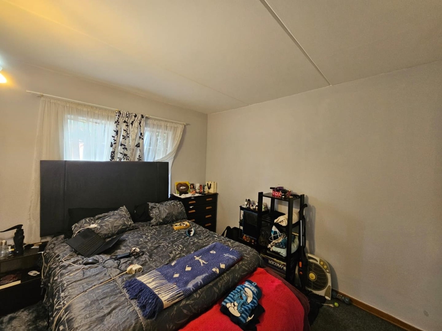 2 Bedroom Property for Sale in Highveld Gauteng