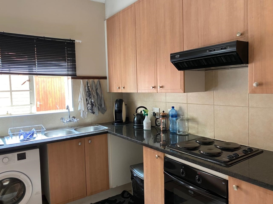 2 Bedroom Property for Sale in Monavoni Gauteng