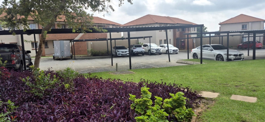 2 Bedroom Property for Sale in Buccleuch Gauteng