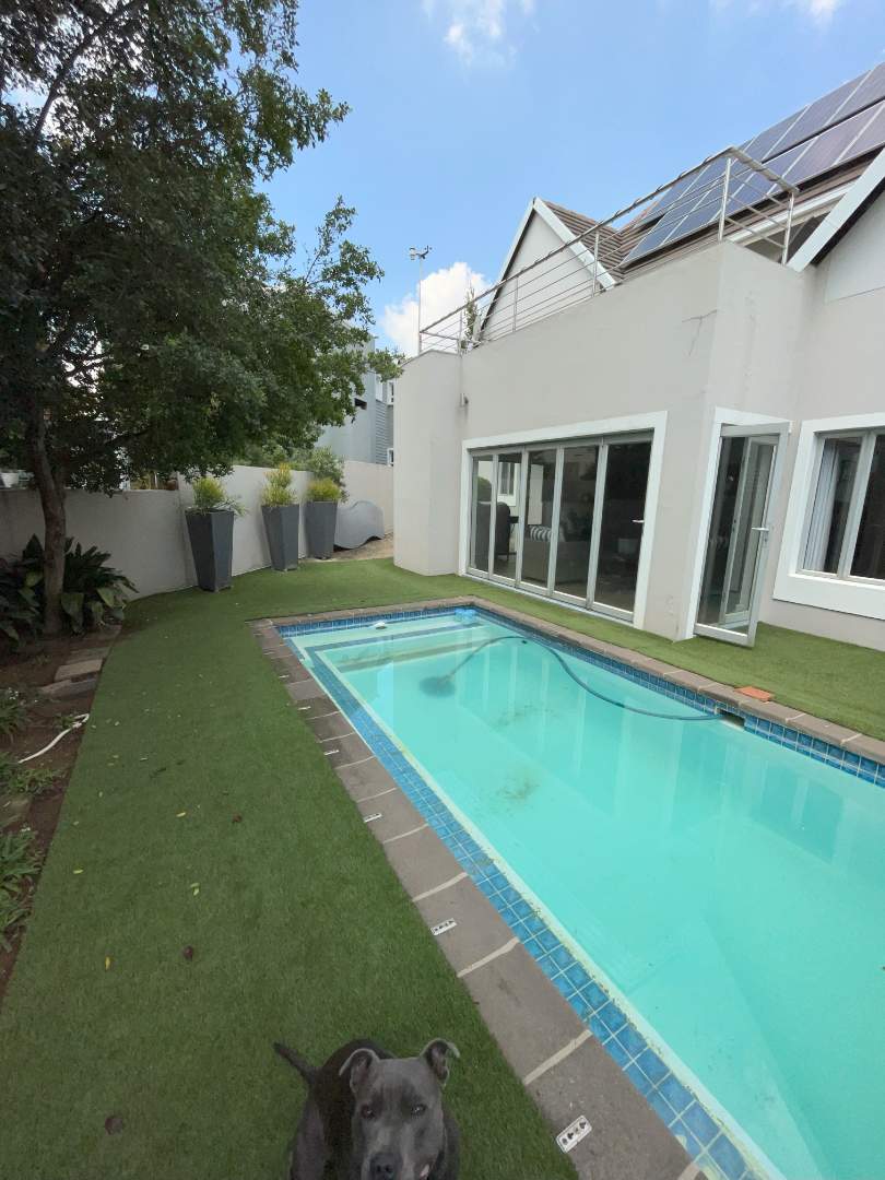 To Let 3 Bedroom Property for Rent in Woodlands Gauteng