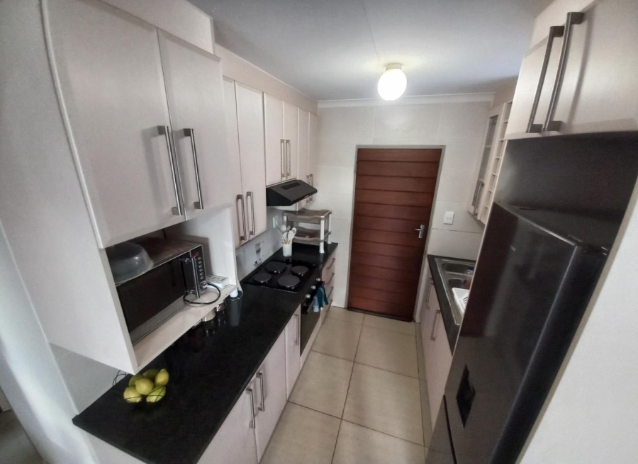 3 Bedroom Property for Sale in Lotus Gardens Gauteng